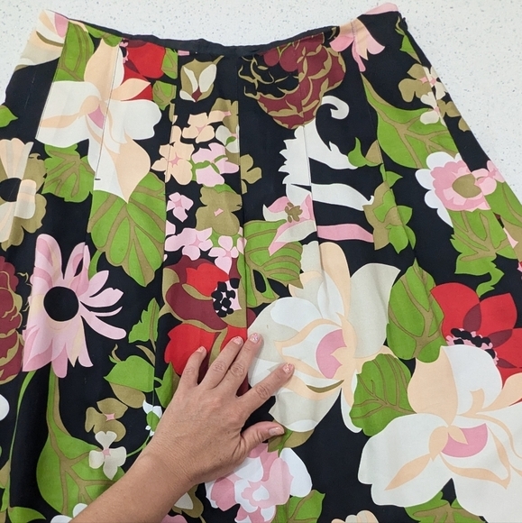 Talbots Pure Silk Multicolor Floral Print A-Line Skirt Below Knee Length 12 - Picture 8 of 11